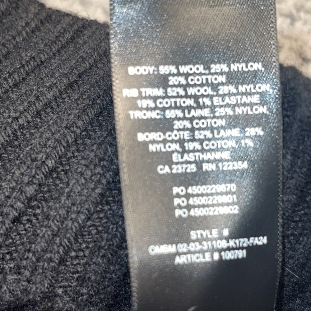 Aritzia "Sunday Best" M Peggy Sweater Black Merino Wool Cable Knit Chunky - Picture 7 of 9